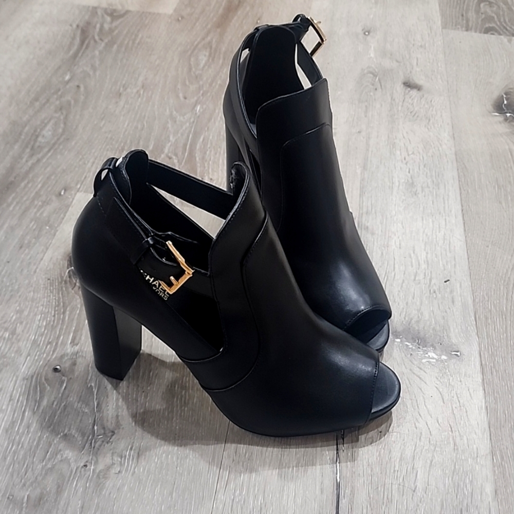 Michael Kors Open Toes Booties